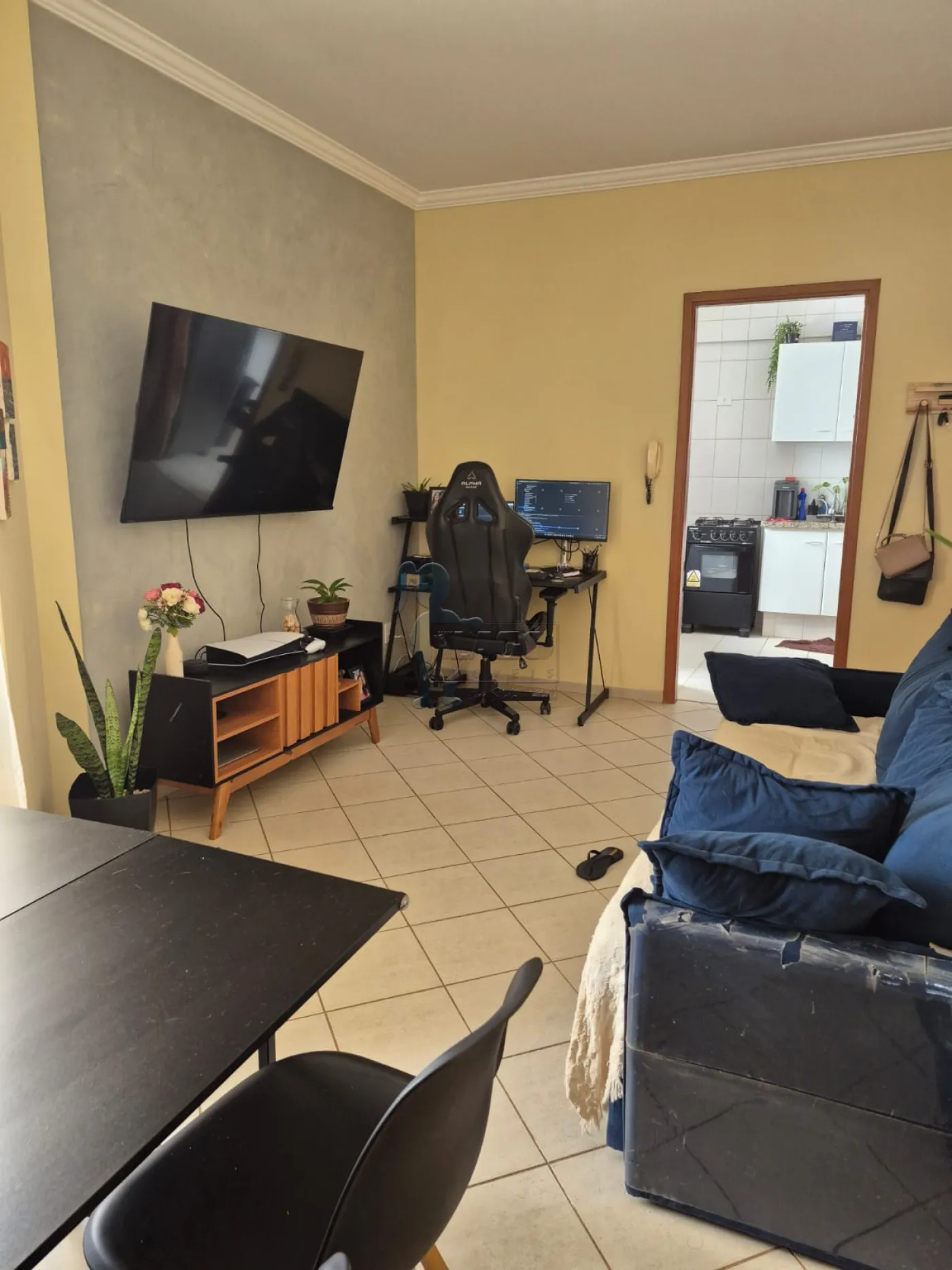 Comprar Apartamento / Padr&atilde;o em Ribeir&atilde;o Preto R$ 180.000,00 - Foto 1