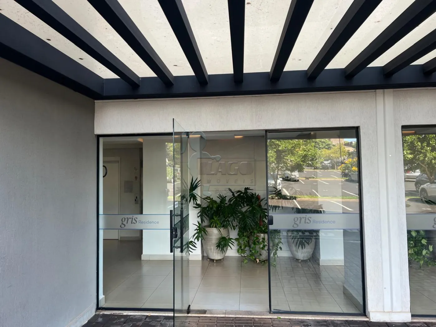 Comprar Apartamento / Padr&atilde;o em Ribeir&atilde;o Preto R$ 250.000,00 - Foto 1