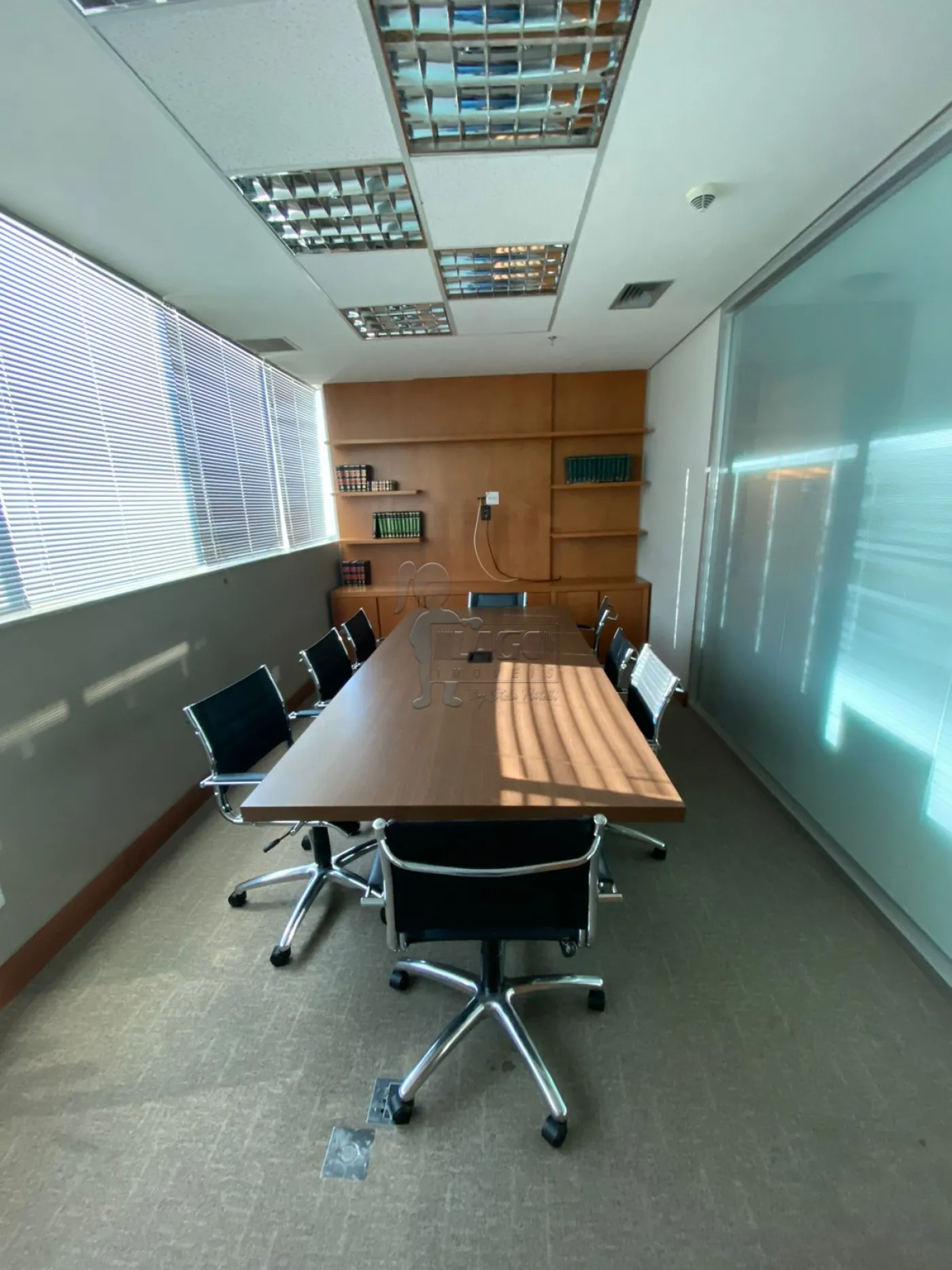 Comprar Comercial condom&iacute;nio / Escrit&oacute;rio - Loja em Ribeir&atilde;o Preto R$ 1.100.000,00 - Foto 1