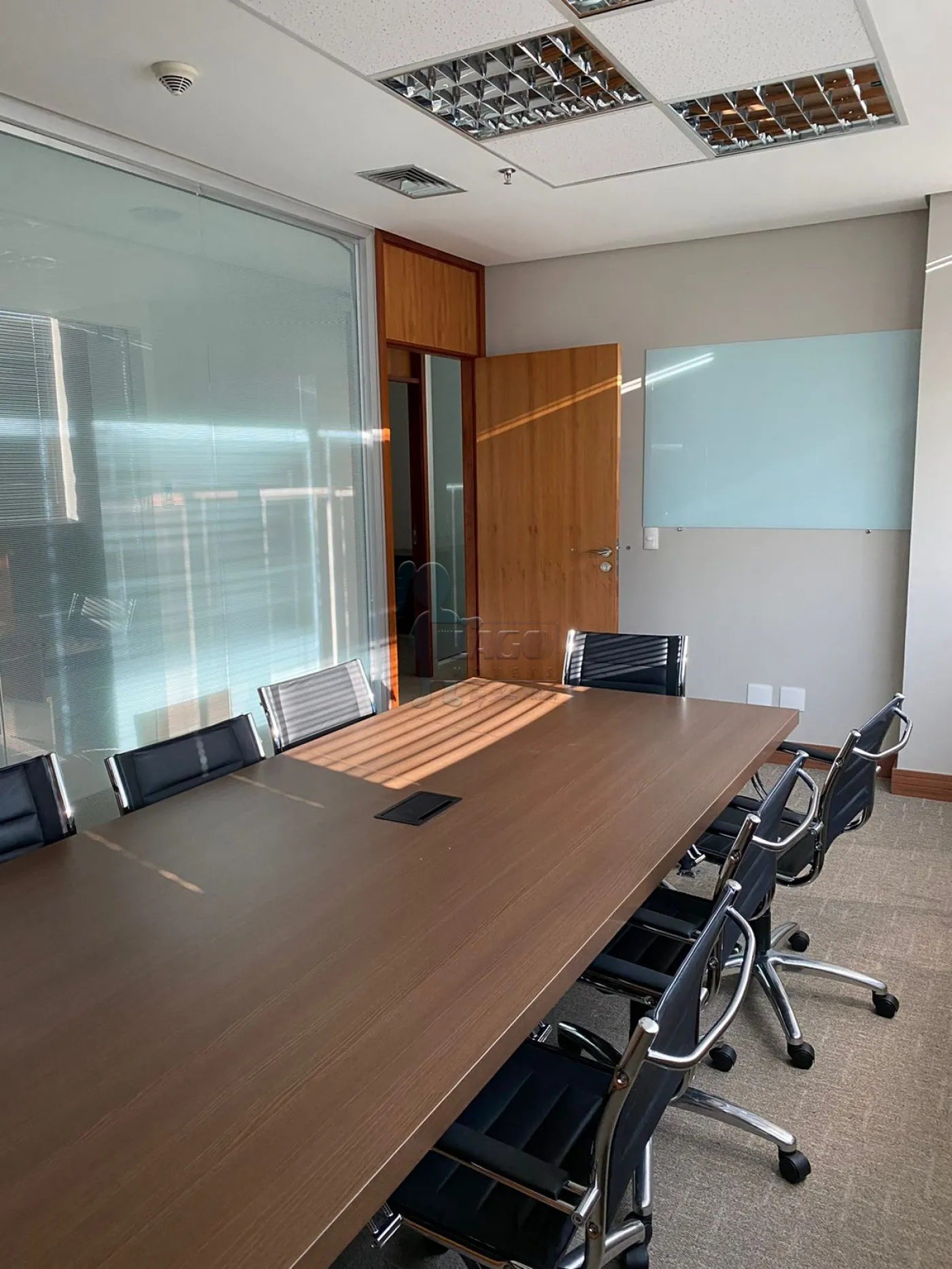 Comprar Comercial condom&iacute;nio / Escrit&oacute;rio - Loja em Ribeir&atilde;o Preto R$ 1.100.000,00 - Foto 2