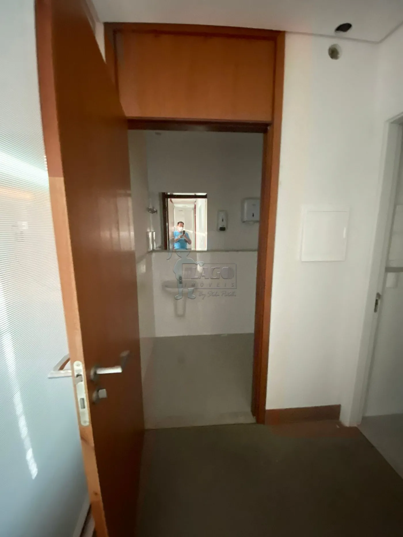 Comprar Comercial condom&iacute;nio / Escrit&oacute;rio - Loja em Ribeir&atilde;o Preto R$ 1.100.000,00 - Foto 11