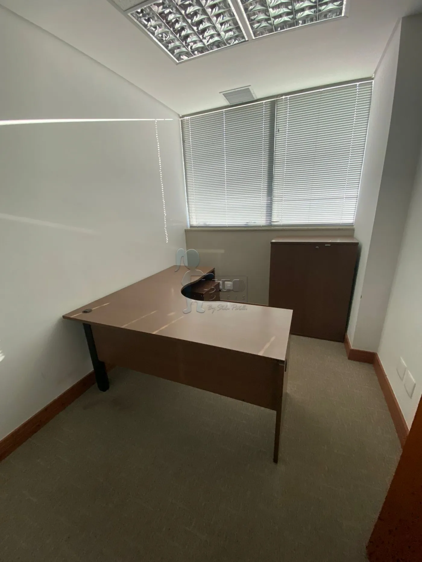 Comprar Comercial condom&iacute;nio / Escrit&oacute;rio - Loja em Ribeir&atilde;o Preto R$ 1.100.000,00 - Foto 18