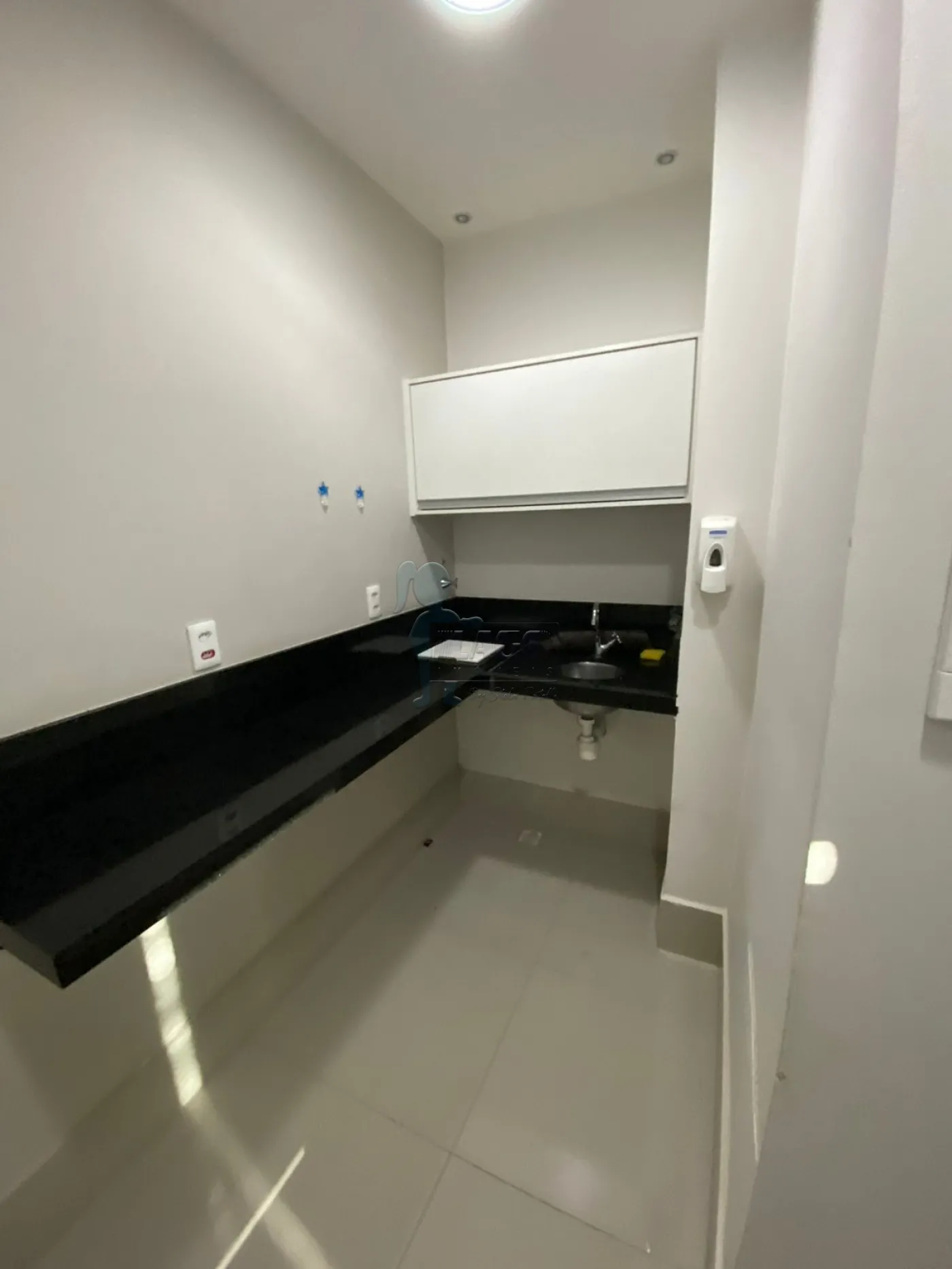 Comprar Comercial condom&iacute;nio / Escrit&oacute;rio - Loja em Ribeir&atilde;o Preto R$ 1.100.000,00 - Foto 19