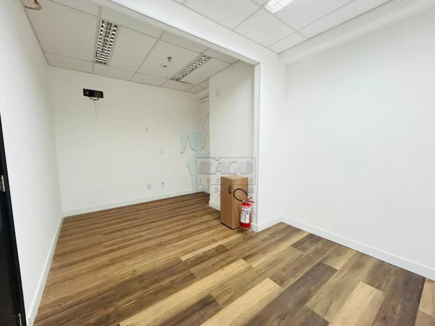 Alugar Comercial condom&iacute;nio / Escrit&oacute;rio - Loja em Ribeir&atilde;o Preto R$ 5.000,00 - Foto 8