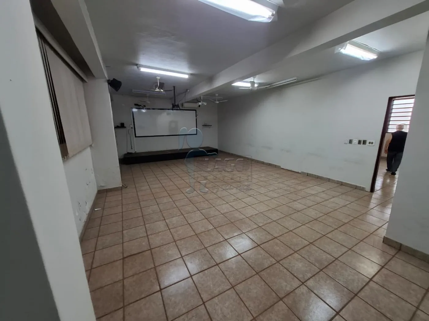 Alugar Comercial condom&iacute;nio / Escrit&oacute;rio - Loja em Ribeir&atilde;o Preto R$ 3.100,00 - Foto 2