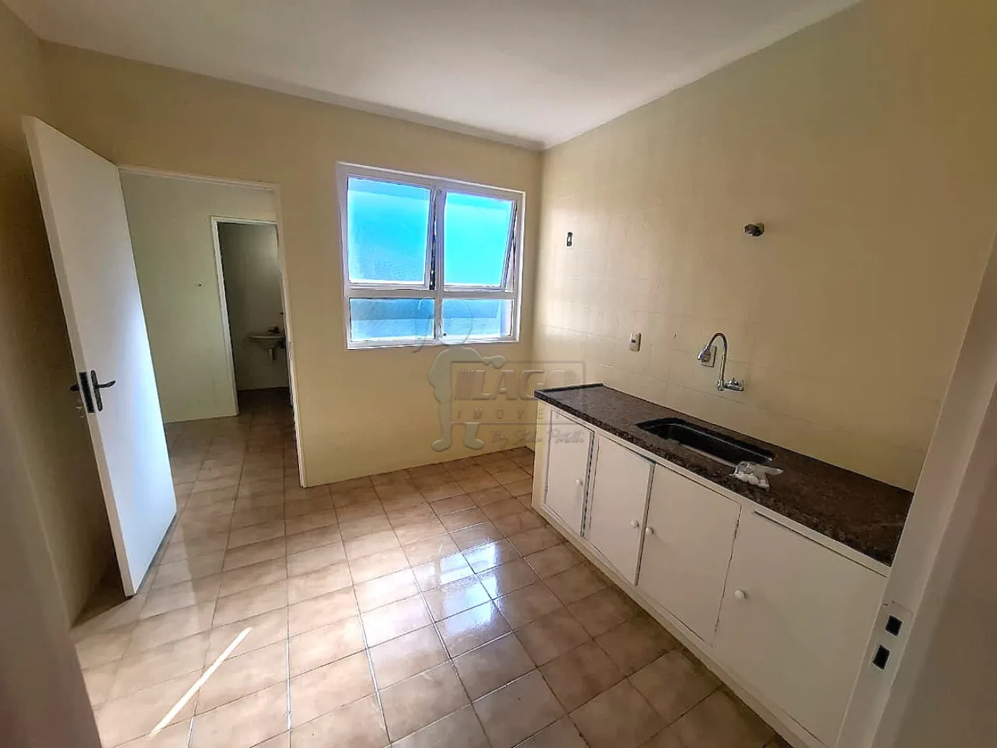 Alugar Apartamento / Padr&atilde;o em S&atilde;o Paulo R$ 1.600,00 - Foto 5