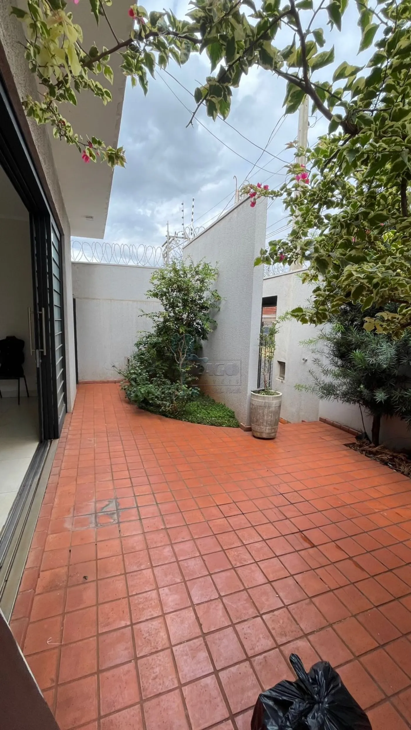 Comprar Casa / Padr&atilde;o em Ribeir&atilde;o Preto R$ 500.000,00 - Foto 7