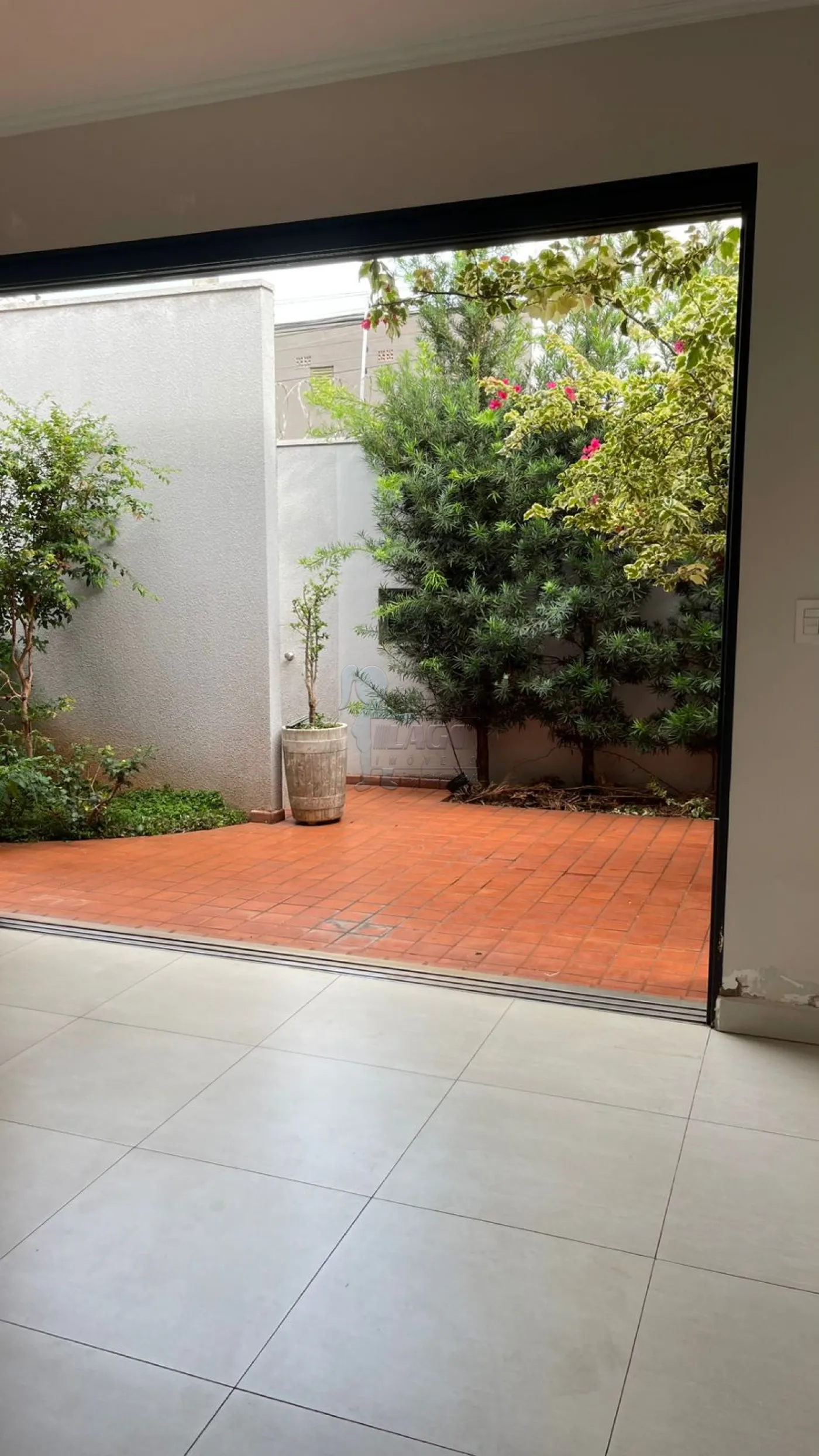 Comprar Casa / Padr&atilde;o em Ribeir&atilde;o Preto R$ 500.000,00 - Foto 8