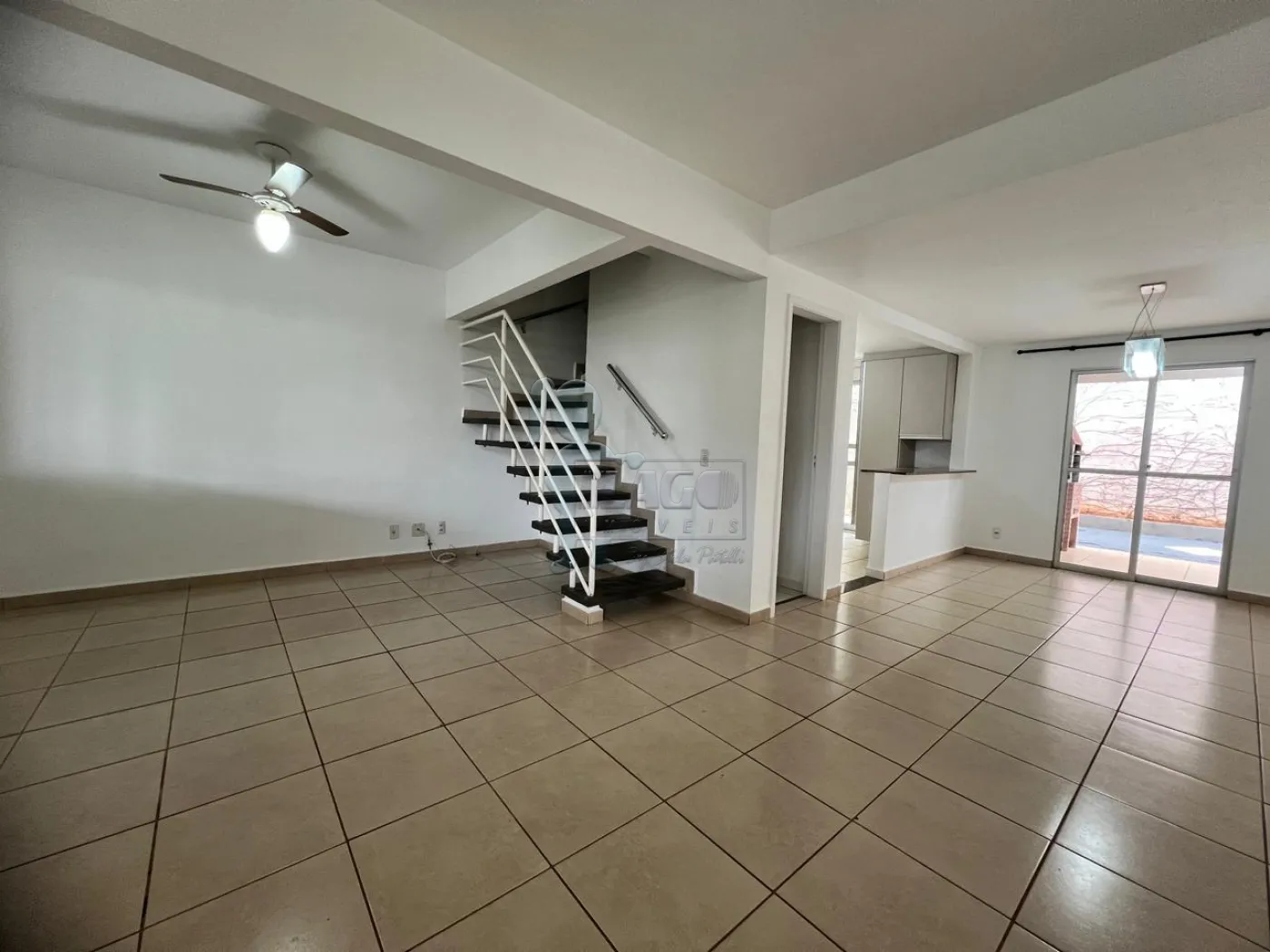 Comprar Casa condom&iacute;nio / Sobrado em Ribeir&atilde;o Preto R$ 660.000,00 - Foto 2