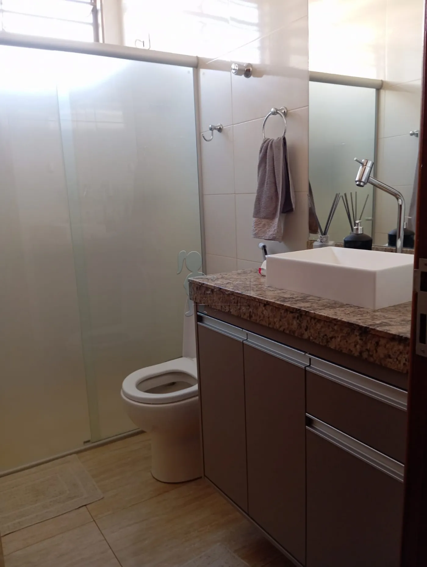 Comprar Casa / Padr&atilde;o em Ribeir&atilde;o Preto R$ 450.000,00 - Foto 6