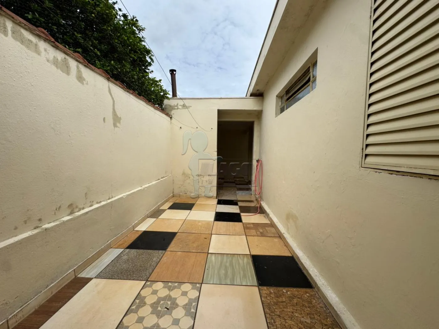 Comprar Casa / Padr&atilde;o em Ribeir&atilde;o Preto R$ 237.000,00 - Foto 9