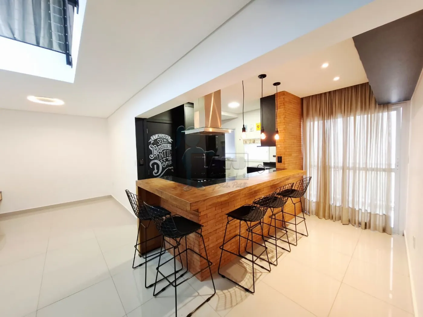 Alugar Apartamento / Duplex em Ribeir&atilde;o Preto R$ 3.700,00 - Foto 1