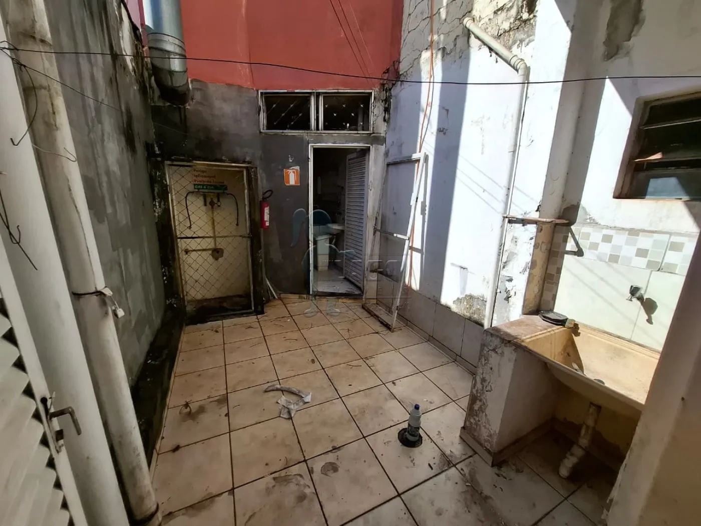 Alugar Comercial padr&atilde;o / Loja em Ribeir&atilde;o Preto R$ 1.600,00 - Foto 13