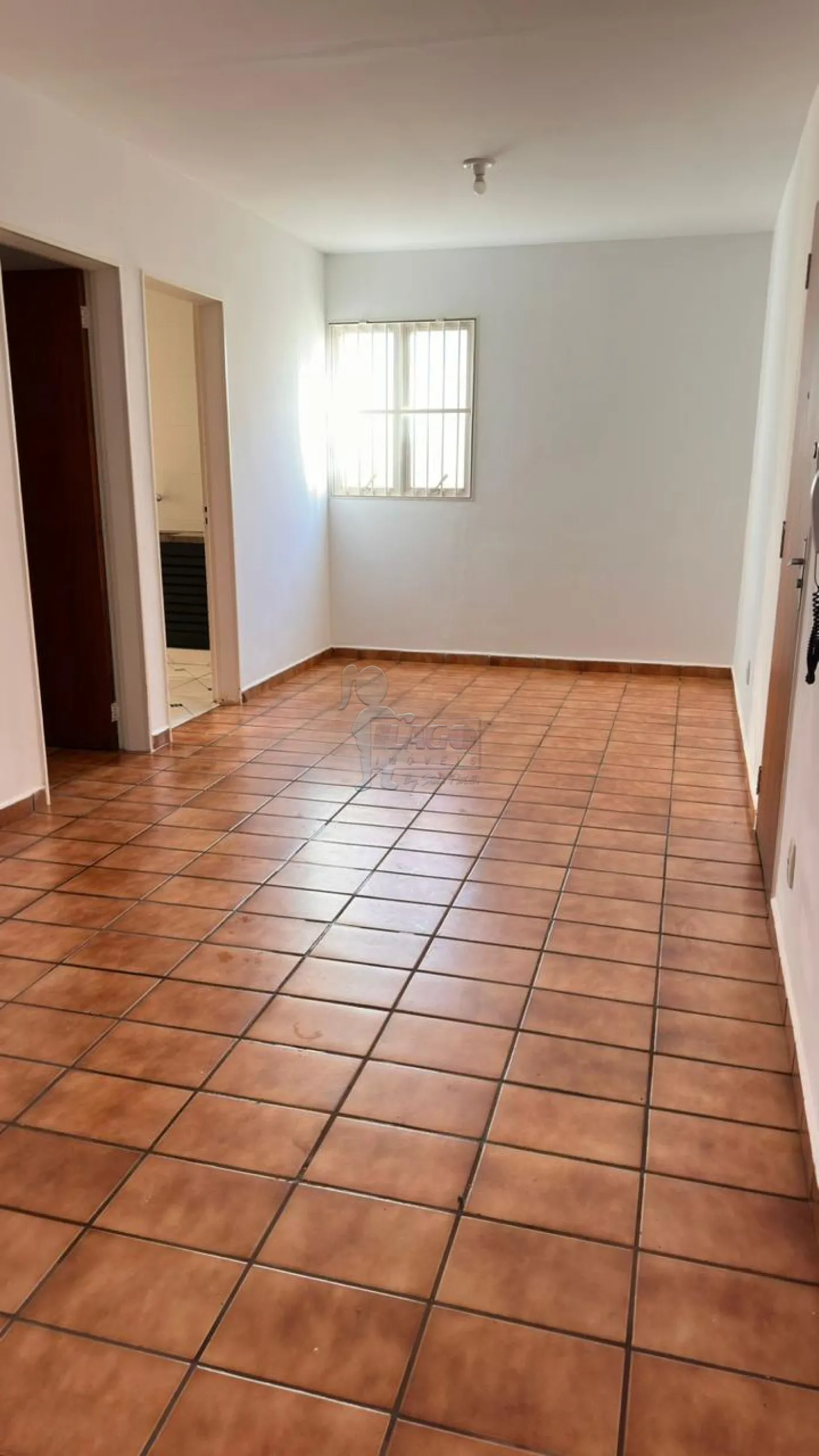 Alugar Apartamento / Padr&atilde;o em Ribeir&atilde;o Preto R$ 1.200,00 - Foto 2