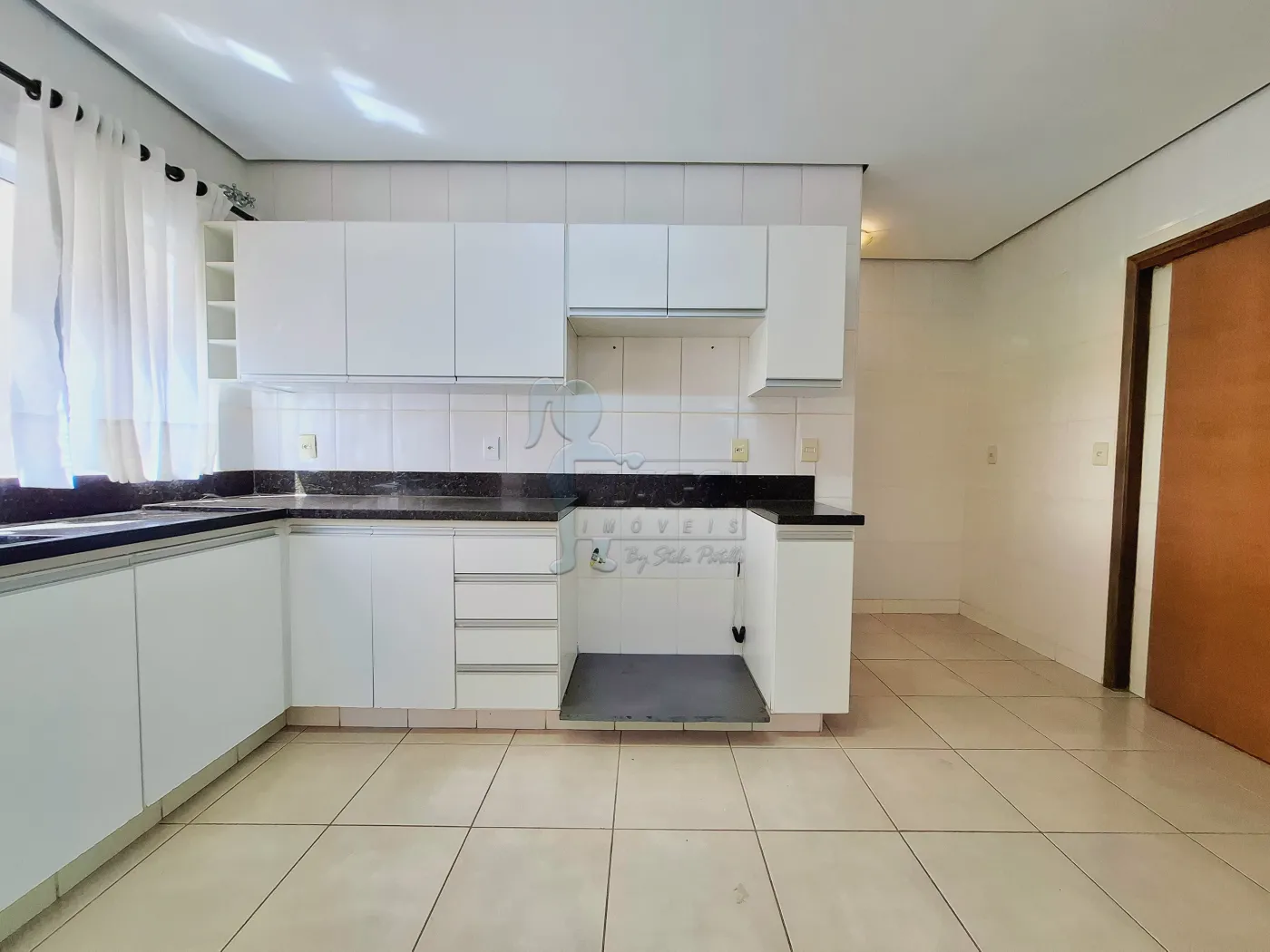 Alugar Casa condom&iacute;nio / Sobrado em Ribeir&atilde;o Preto R$ 5.500,00 - Foto 11