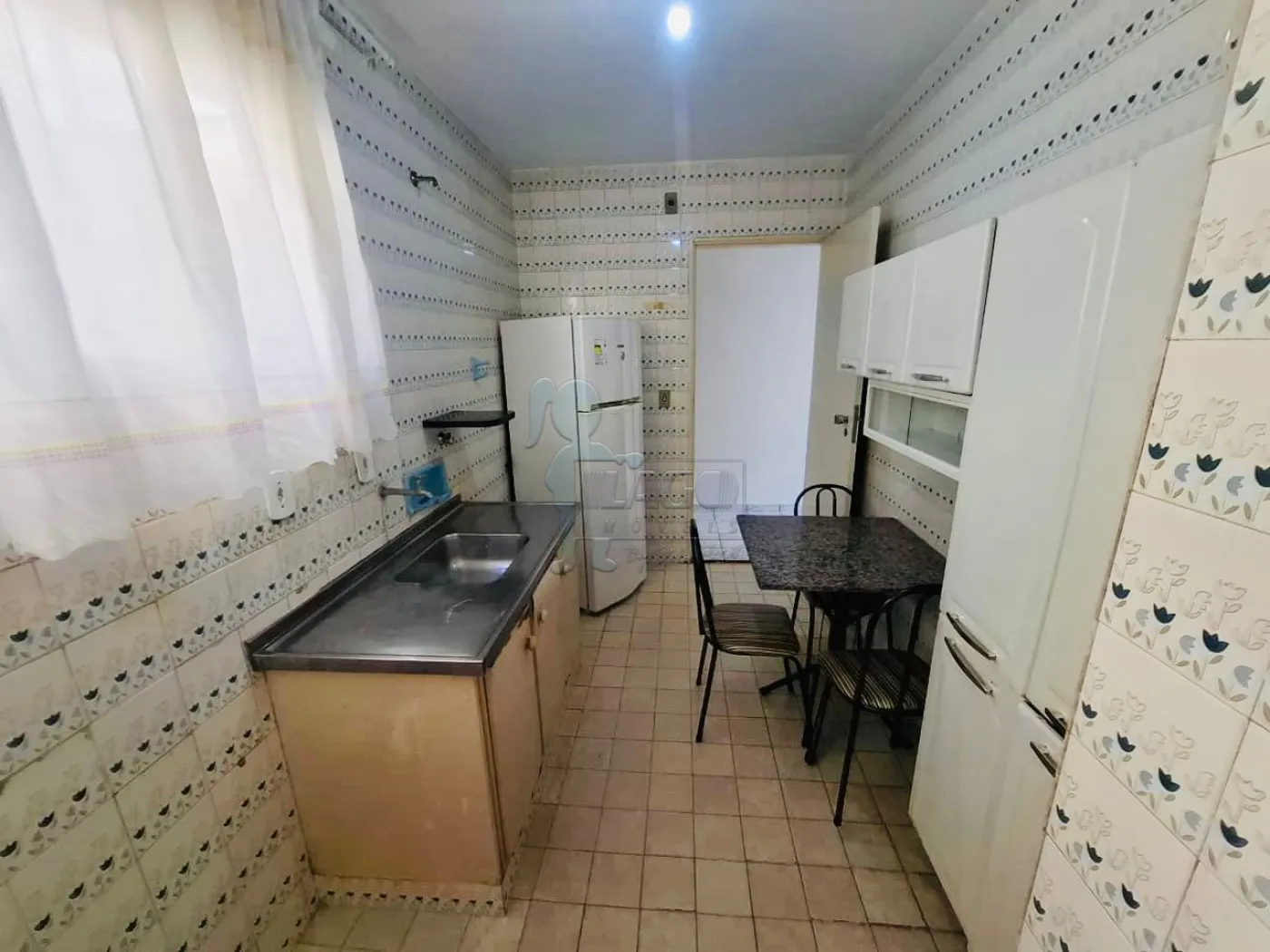 Alugar Apartamento / Padr&atilde;o em Ribeir&atilde;o Preto R$ 1.210,00 - Foto 4