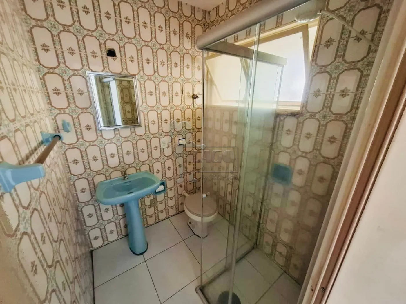 Alugar Apartamento / Padr&atilde;o em Ribeir&atilde;o Preto R$ 1.210,00 - Foto 8