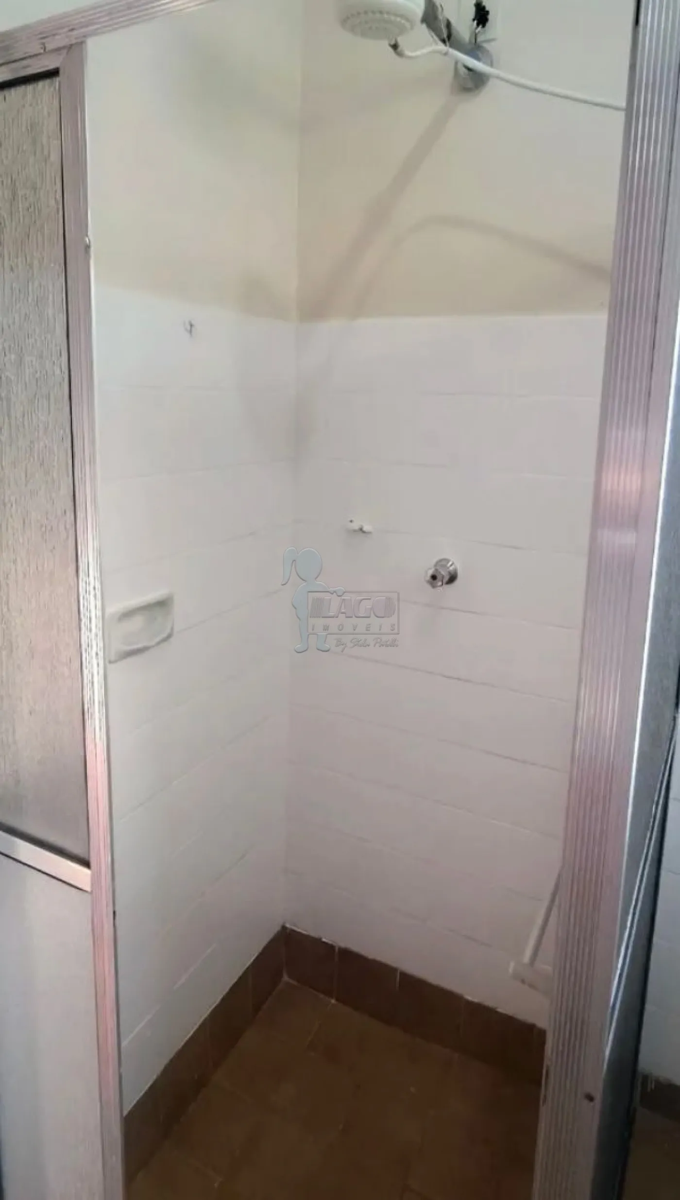 Comprar Casa / Padr&atilde;o em Ribeir&atilde;o Preto R$ 191.000,00 - Foto 4