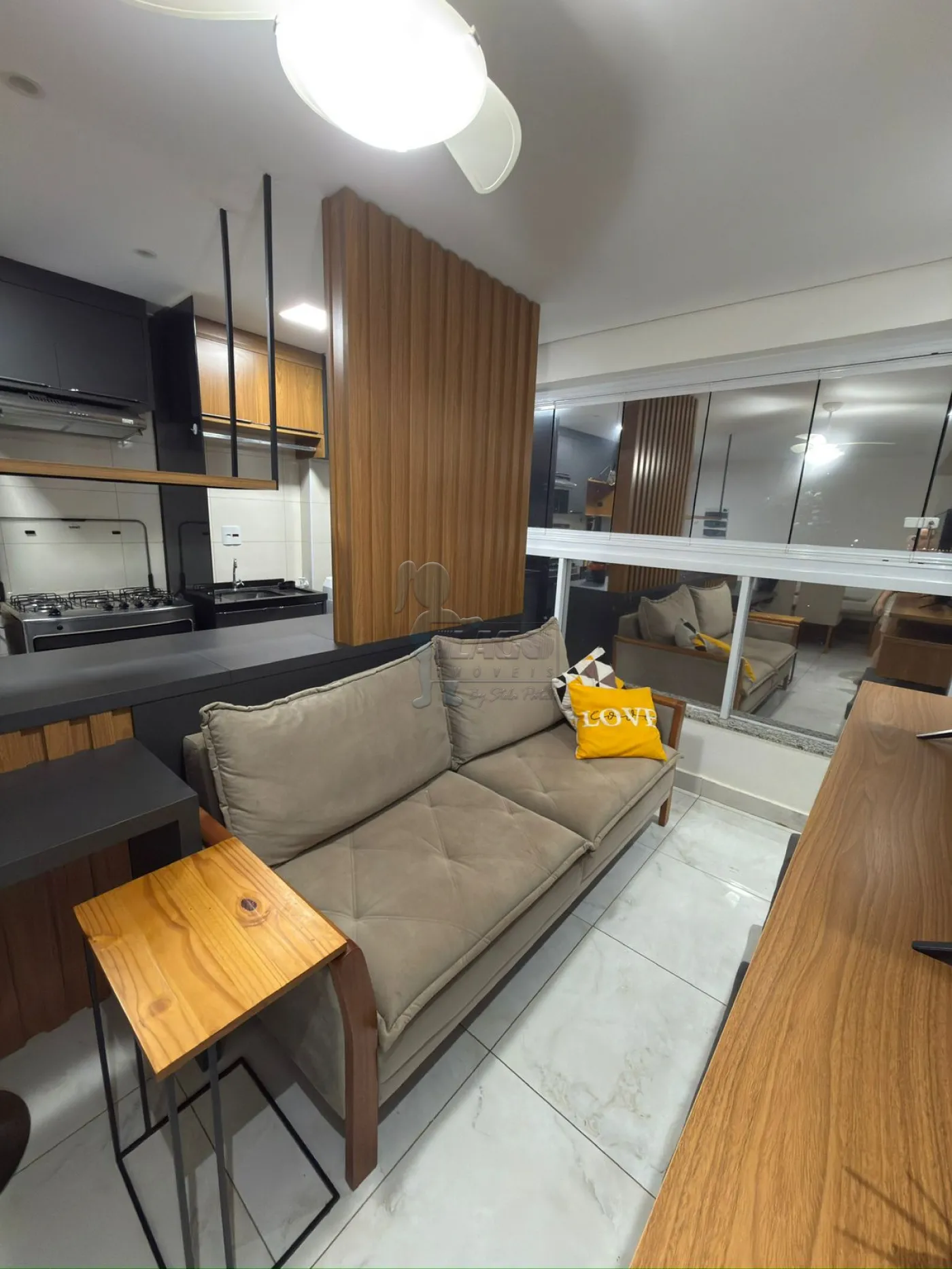 Alugar Apartamento / Padr&atilde;o em Ribeir&atilde;o Preto R$ 2.800,00 - Foto 2