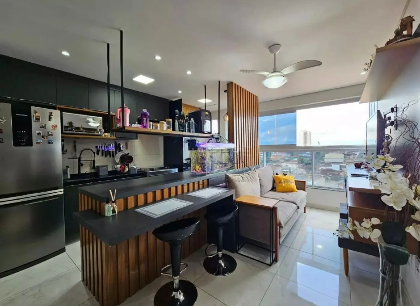 Alugar Apartamento / Padr&atilde;o em Ribeir&atilde;o Preto R$ 3.000,00 - Foto 2