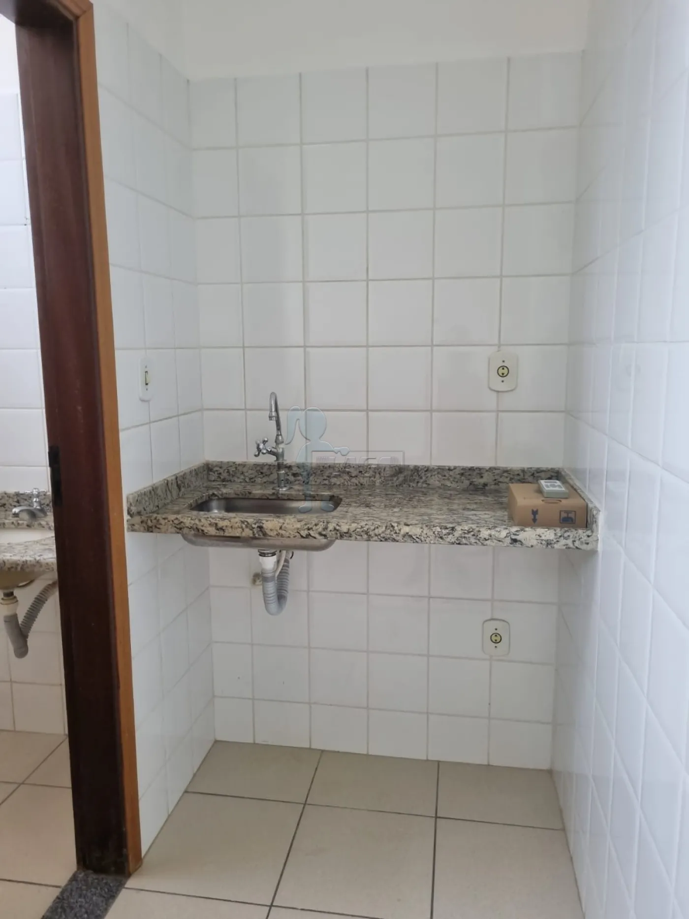 Alugar Comercial condom&iacute;nio / Escrit&oacute;rio - Loja em Ribeir&atilde;o Preto R$ 1.600,00 - Foto 3