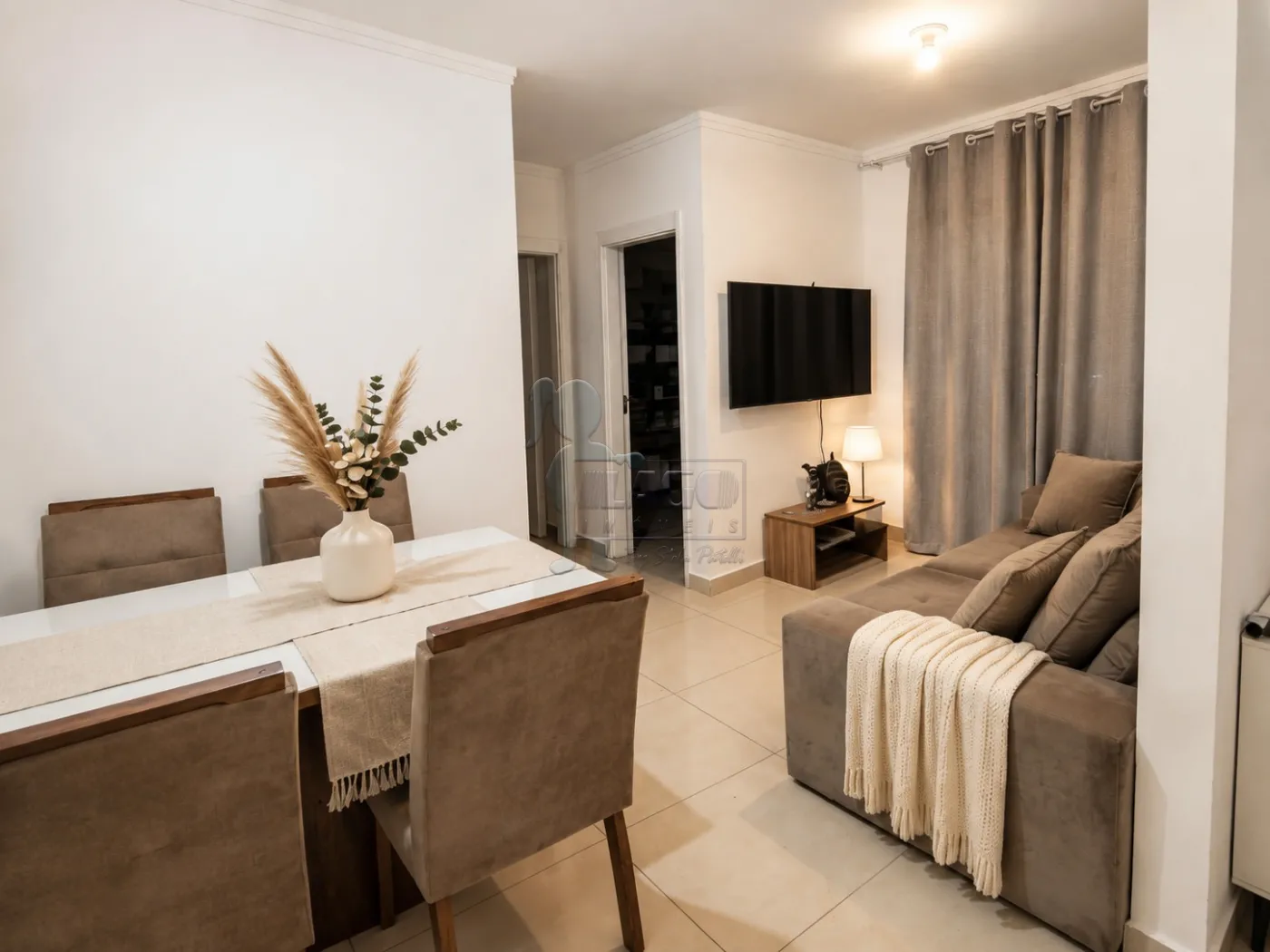 Alugar Apartamento / Padr&atilde;o em Ribeir&atilde;o Preto R$ 1.300,00 - Foto 1