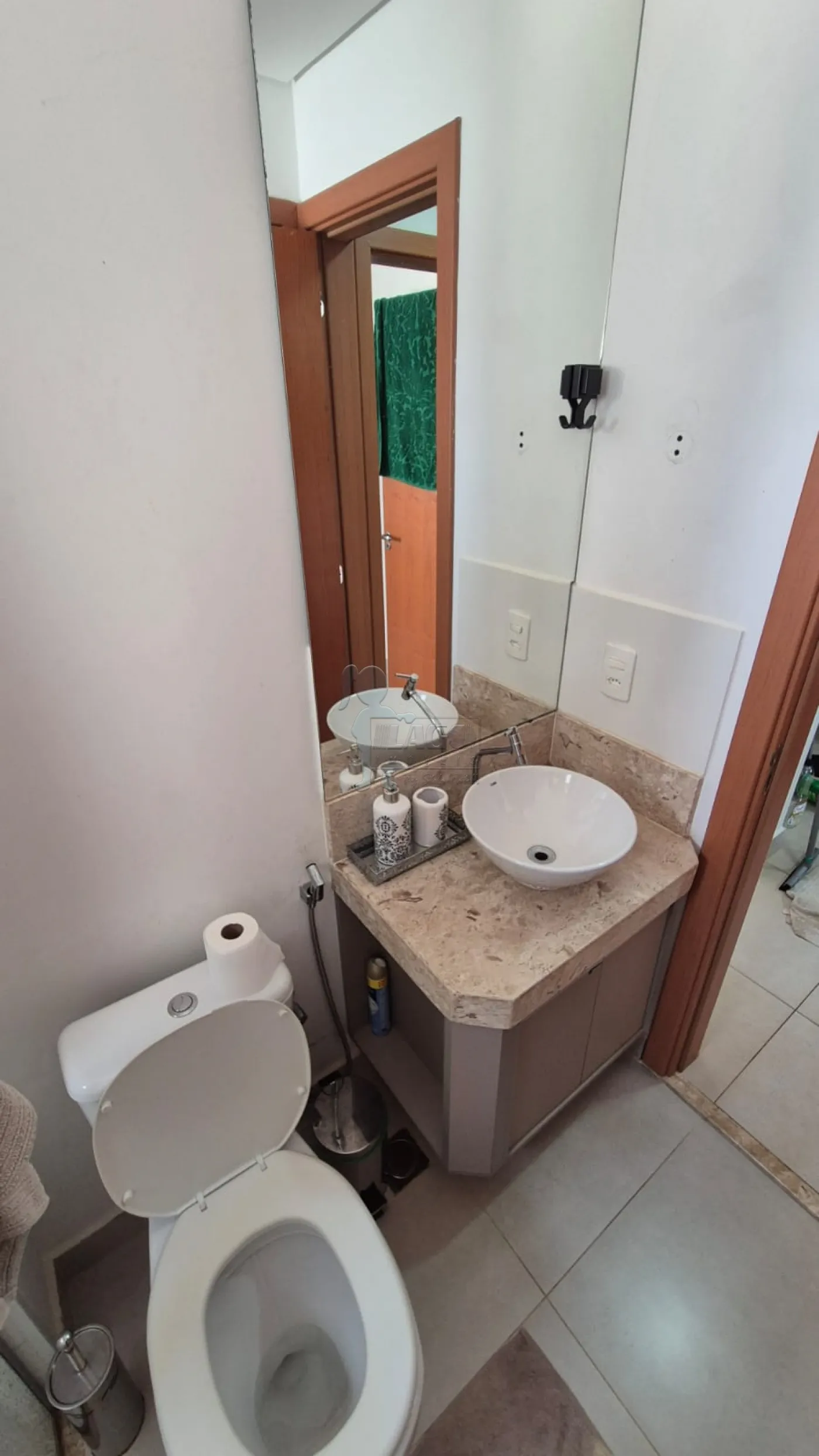 Alugar Apartamento / Padr&atilde;o em Ribeir&atilde;o Preto R$ 3.200,00 - Foto 16