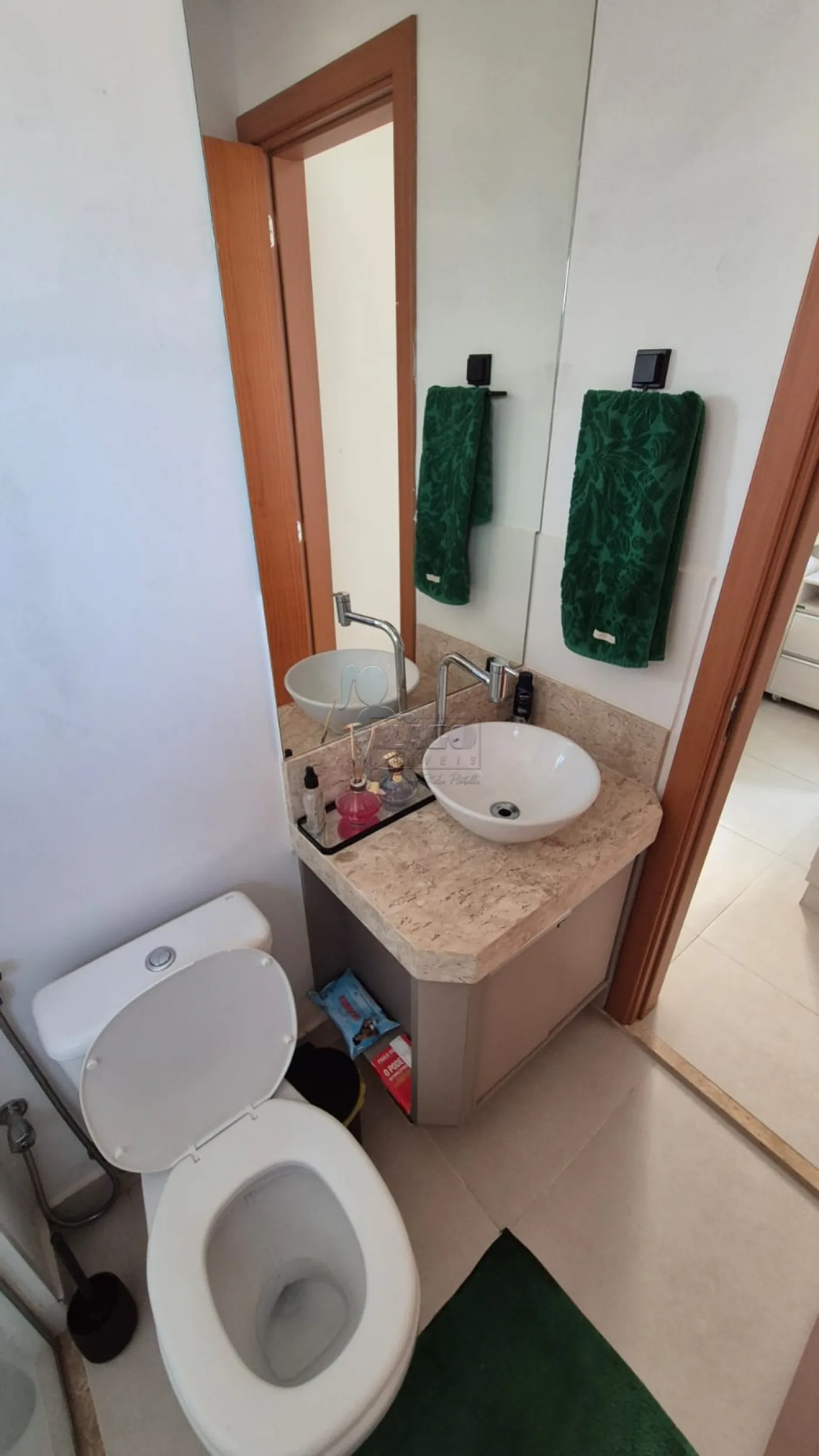 Alugar Apartamento / Padr&atilde;o em Ribeir&atilde;o Preto R$ 3.200,00 - Foto 17