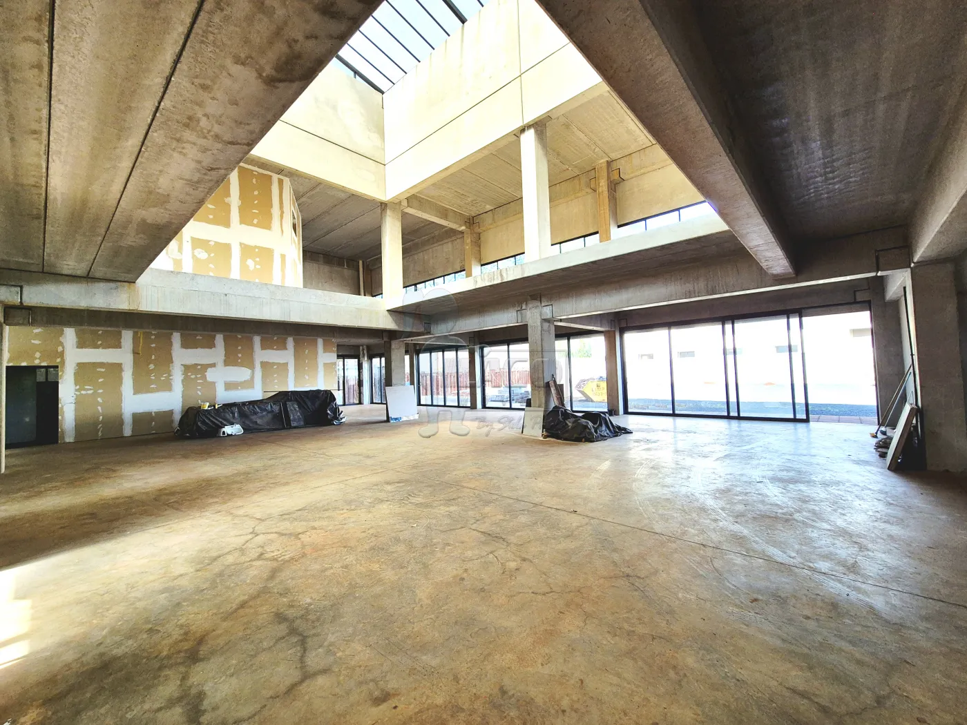 Alugar Comercial padr&atilde;o / Galp&atilde;o - Armaz&eacute;m em Ribeir&atilde;o Preto R$ 49.000,00 - Foto 2