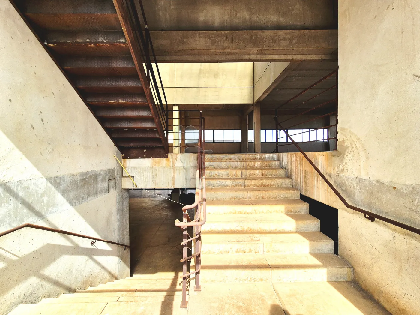 Alugar Comercial padr&atilde;o / Galp&atilde;o - Armaz&eacute;m em Ribeir&atilde;o Preto R$ 49.000,00 - Foto 13