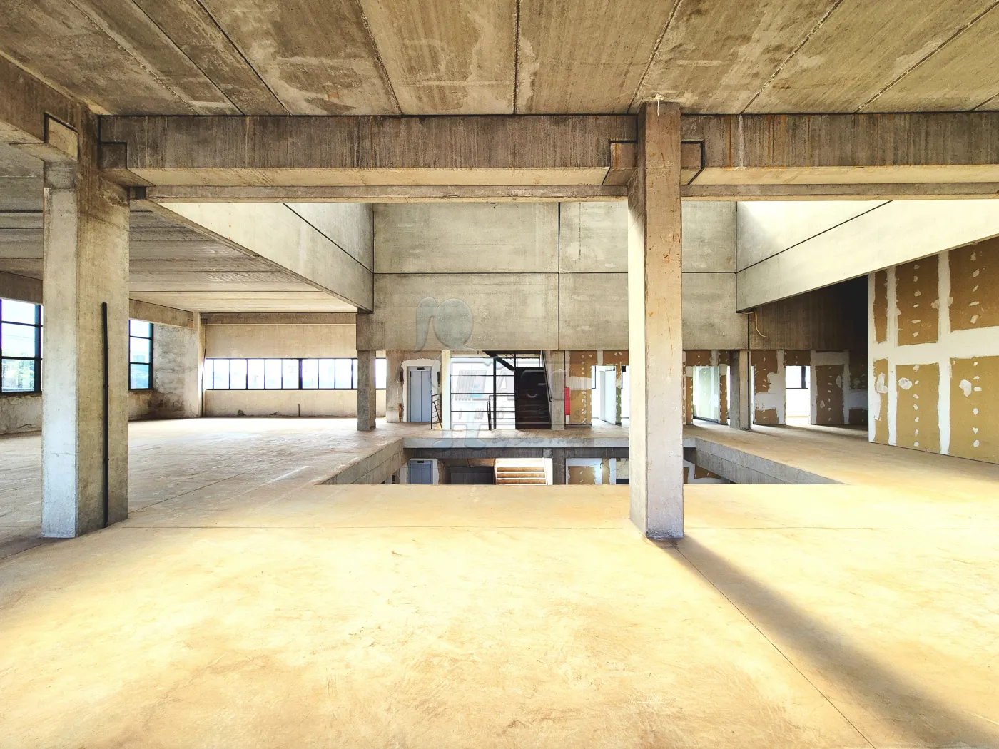 Alugar Comercial padr&atilde;o / Galp&atilde;o - Armaz&eacute;m em Ribeir&atilde;o Preto R$ 49.000,00 - Foto 17