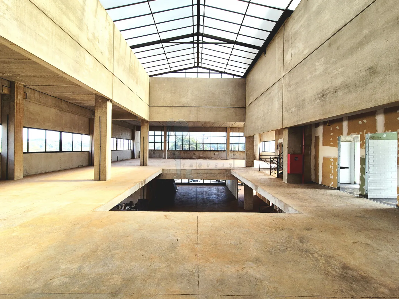 Alugar Comercial padr&atilde;o / Galp&atilde;o - Armaz&eacute;m em Ribeir&atilde;o Preto R$ 49.000,00 - Foto 19