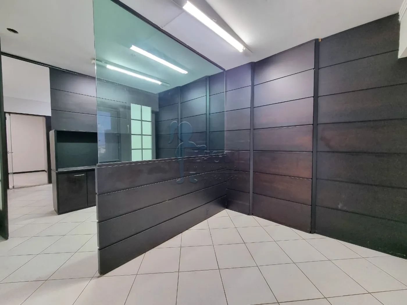 Alugar Comercial condom&iacute;nio / Escrit&oacute;rio - Loja em Ribeir&atilde;o Preto R$ 4.000,00 - Foto 16