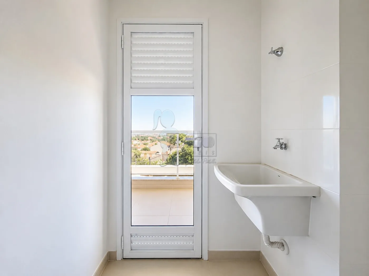 Alugar Apartamento / Padr&atilde;o em Ribeir&atilde;o Preto R$ 2.500,00 - Foto 9