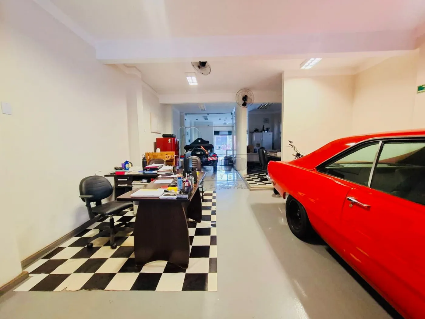 Alugar Comercial padr&atilde;o / Loja em Ribeir&atilde;o Preto R$ 20.000,00 - Foto 4