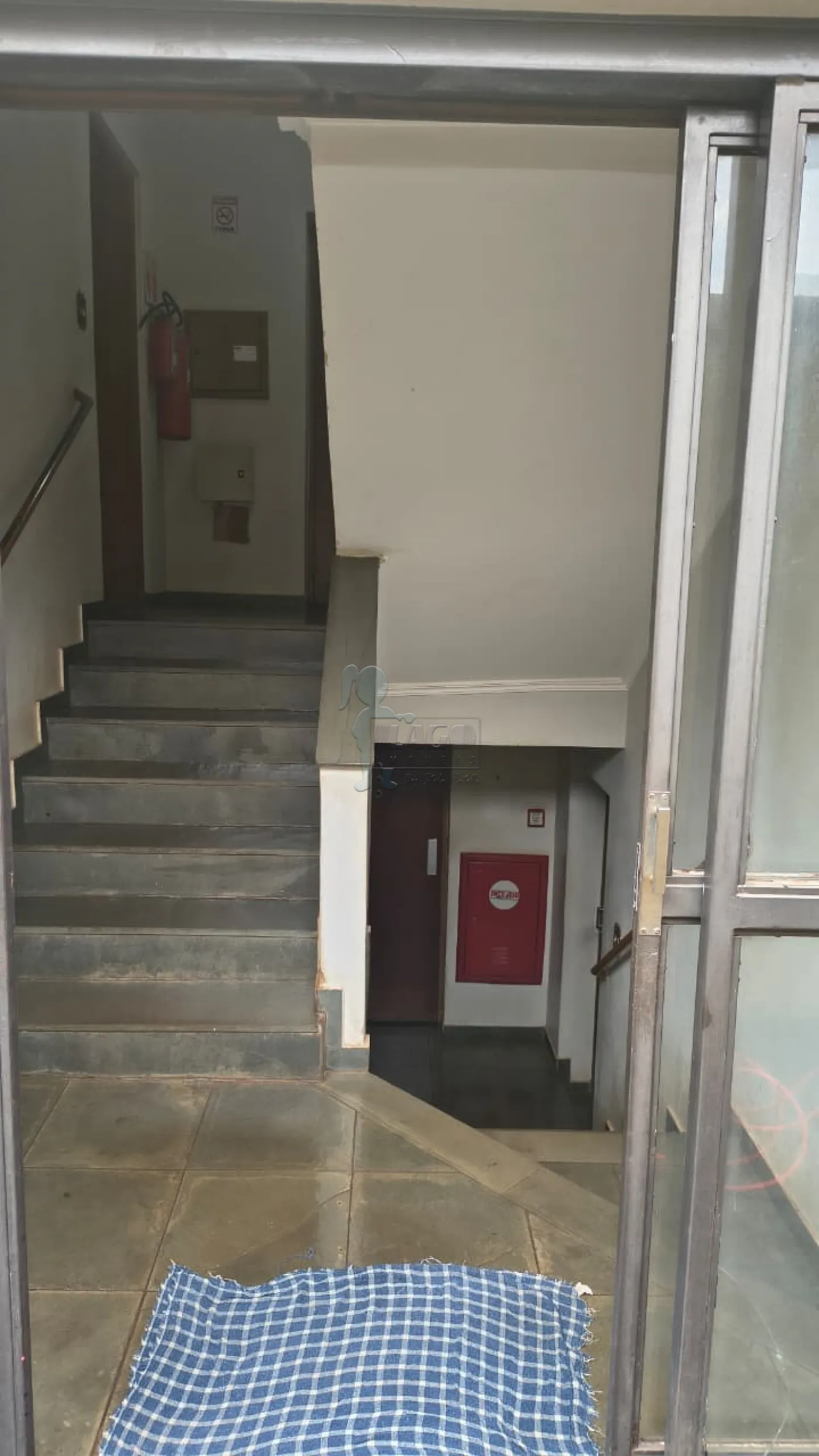 Comprar Apartamento / Padr&atilde;o em Ribeir&atilde;o Preto R$ 320.000,00 - Foto 3