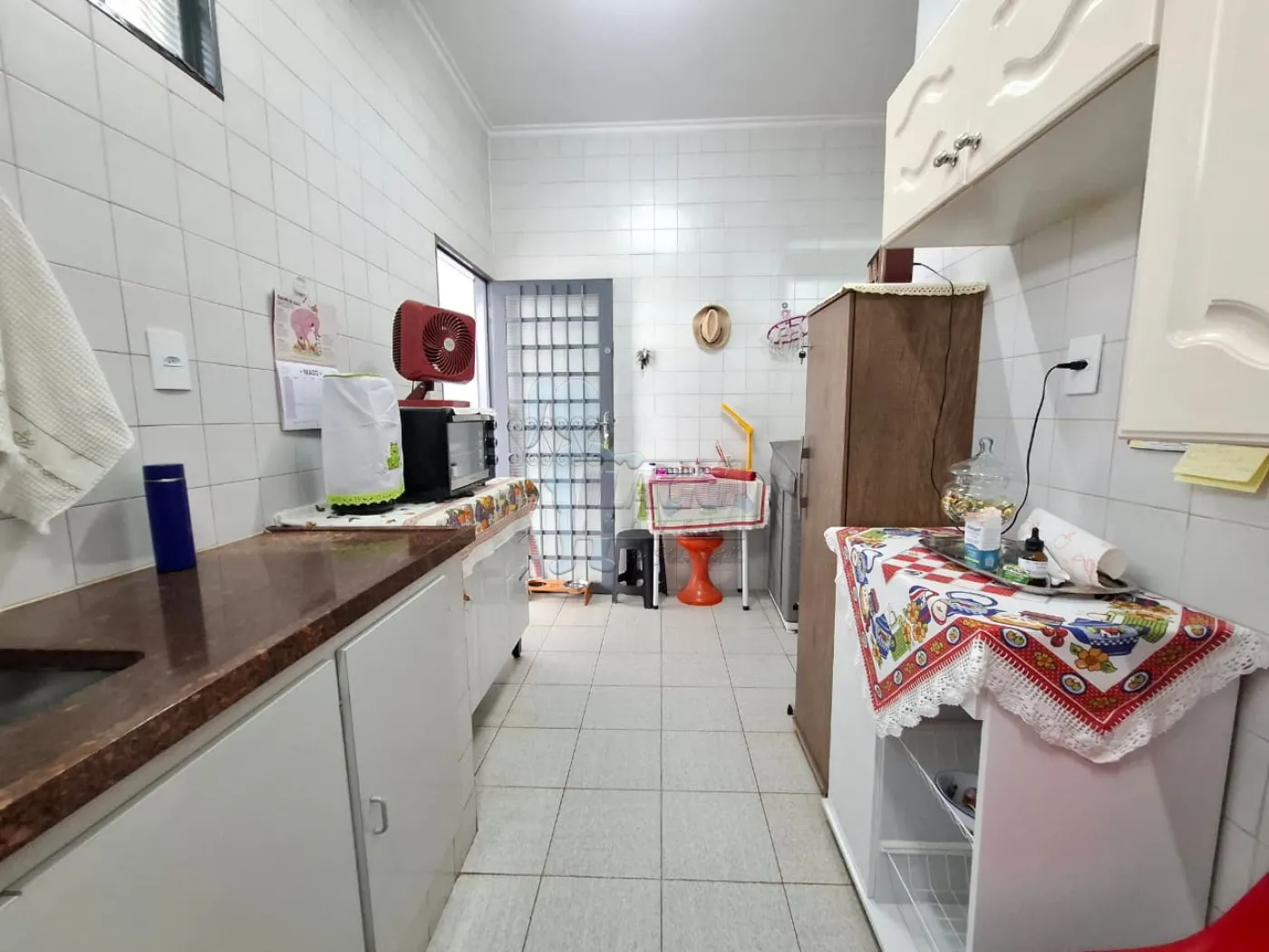 Comprar Casa / Padr&atilde;o em Ribeir&atilde;o Preto R$ 550.000,00 - Foto 4