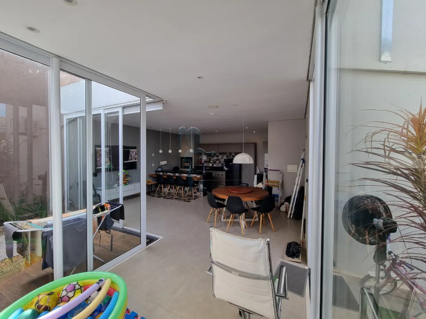 Comprar Casa condom&iacute;nio / Sobrado em Ribeir&atilde;o Preto R$ 780.000,00 - Foto 15