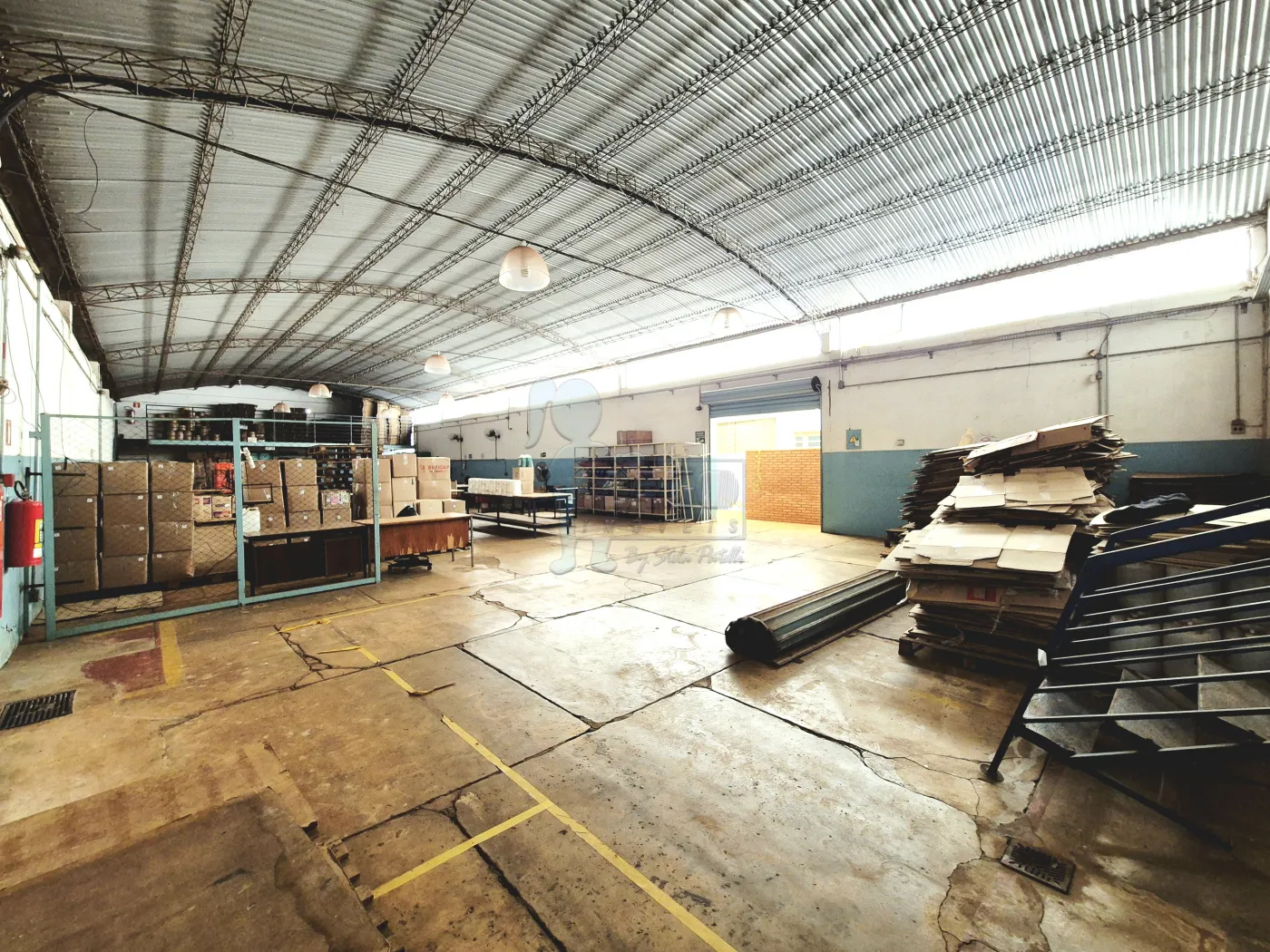 Comprar Comercial padr&atilde;o / Galp&atilde;o - Armaz&eacute;m em Ribeir&atilde;o Preto R$ 1.285.000,00 - Foto 1
