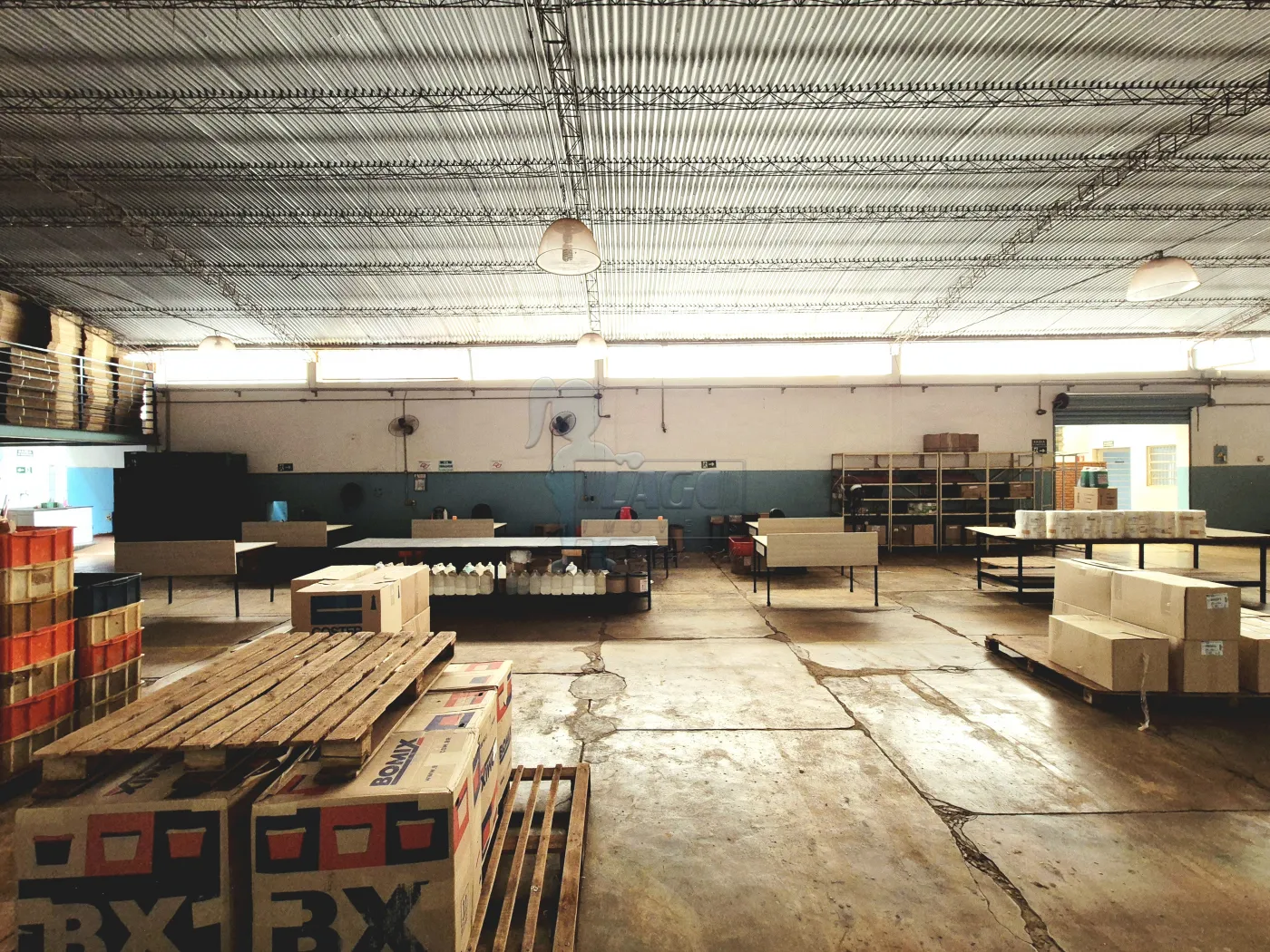 Comprar Comercial padr&atilde;o / Galp&atilde;o - Armaz&eacute;m em Ribeir&atilde;o Preto R$ 1.285.000,00 - Foto 8