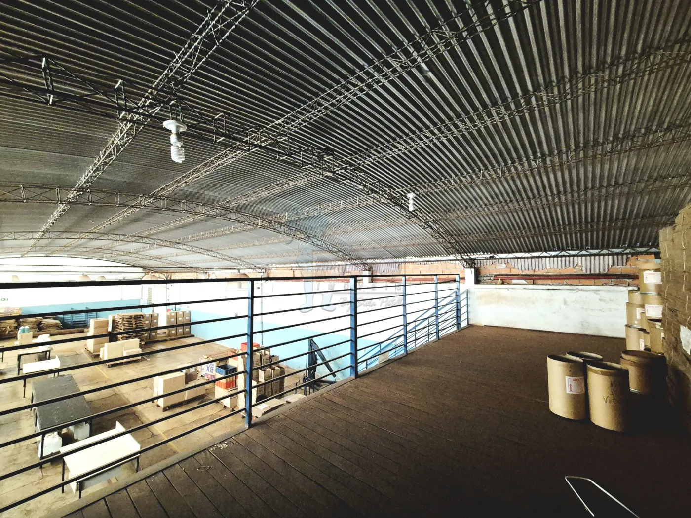 Comprar Comercial padr&atilde;o / Galp&atilde;o - Armaz&eacute;m em Ribeir&atilde;o Preto R$ 1.285.000,00 - Foto 10