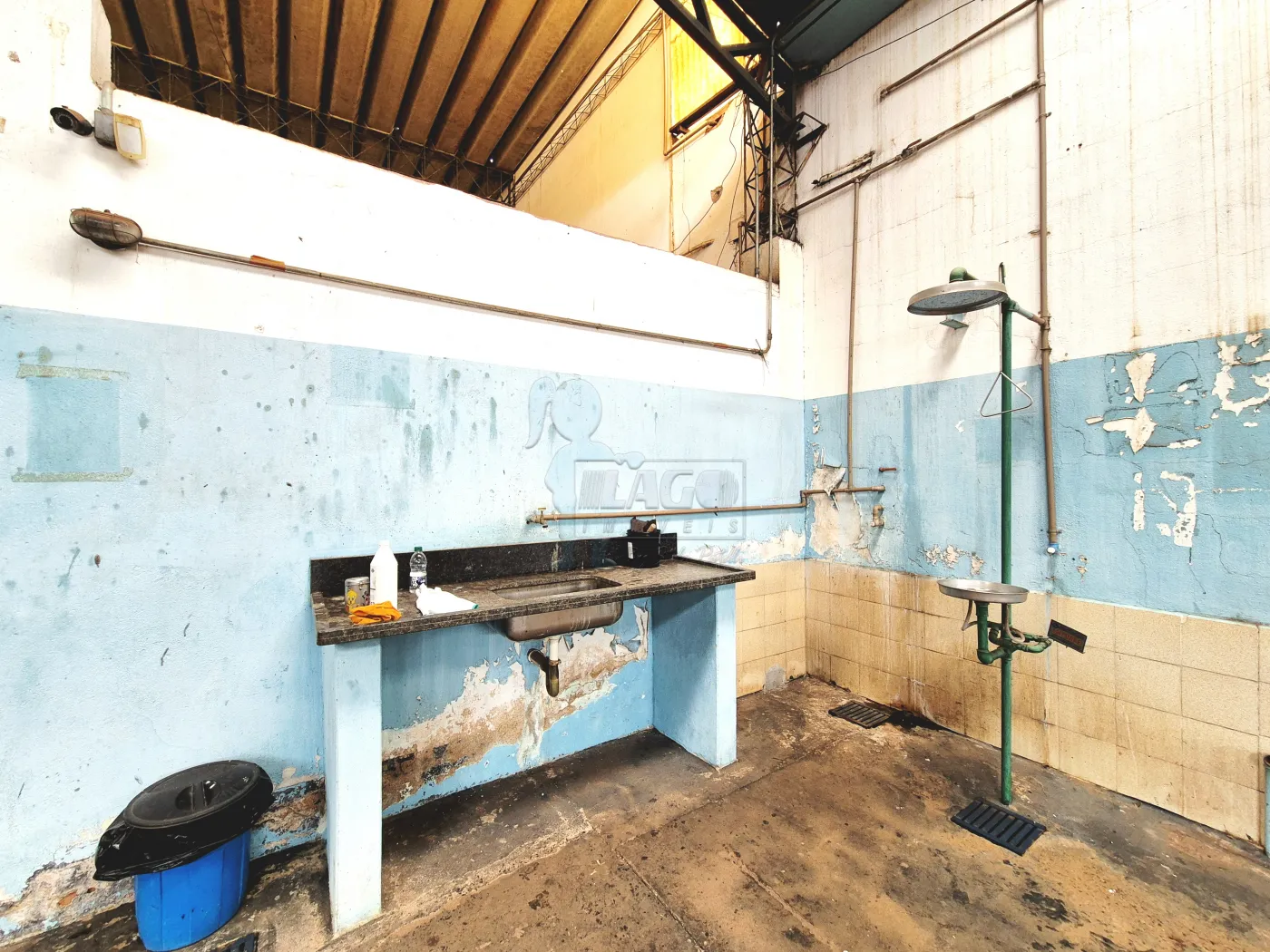 Comprar Comercial padr&atilde;o / Galp&atilde;o - Armaz&eacute;m em Ribeir&atilde;o Preto R$ 1.285.000,00 - Foto 17