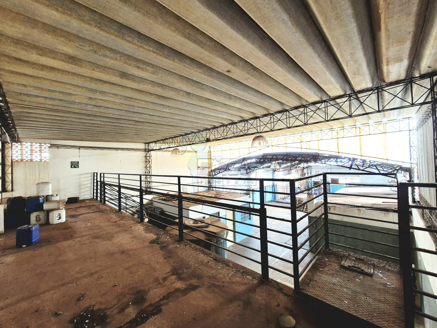 Comprar Comercial padr&atilde;o / Galp&atilde;o - Armaz&eacute;m em Ribeir&atilde;o Preto R$ 1.285.000,00 - Foto 23