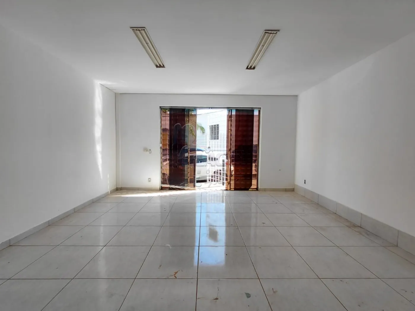 Alugar Comercial padr&atilde;o / Loja em Ribeir&atilde;o Preto R$ 3.000,00 - Foto 2