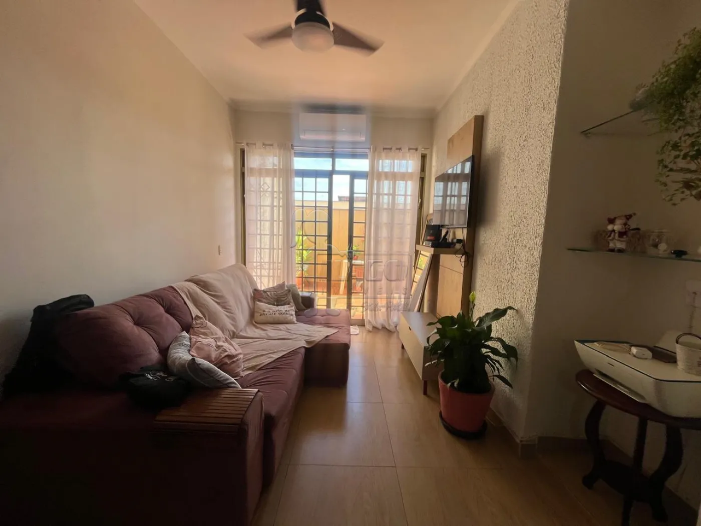 Comprar Apartamento / Padr&atilde;o em Ribeir&atilde;o Preto R$ 370.000,00 - Foto 1