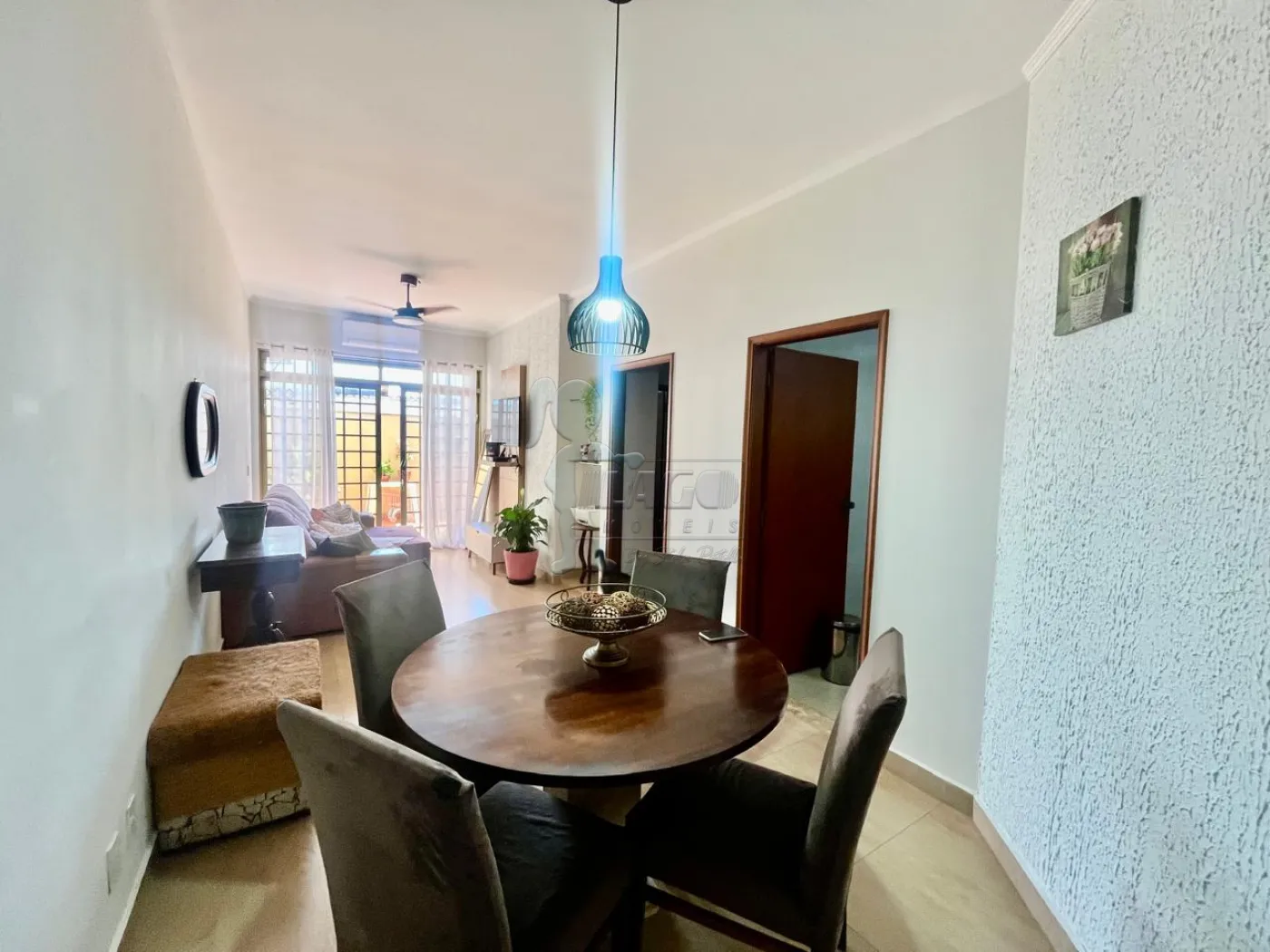 Comprar Apartamento / Padr&atilde;o em Ribeir&atilde;o Preto R$ 370.000,00 - Foto 3