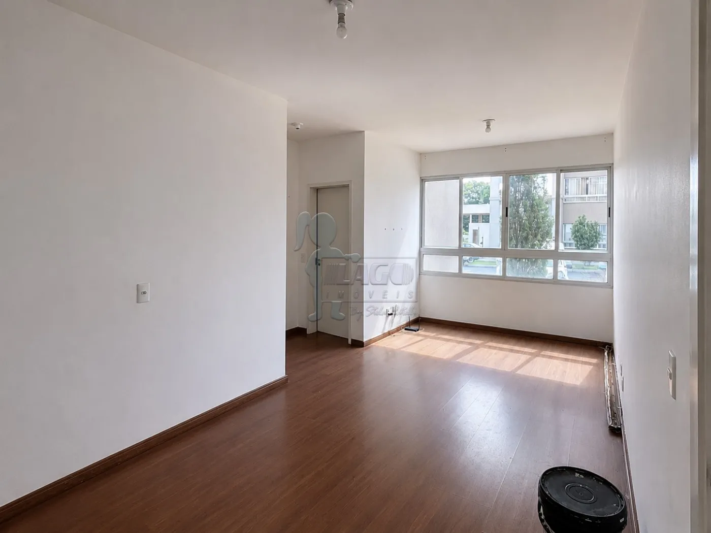 Alugar Apartamento / Padr&atilde;o em Ribeir&atilde;o Preto R$ 1.150,00 - Foto 1
