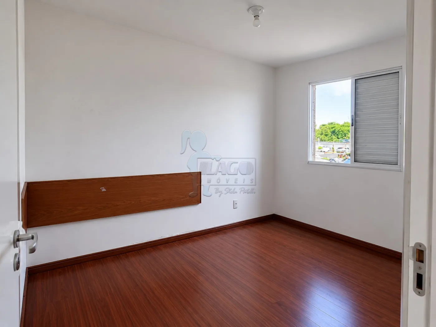 Alugar Apartamento / Padr&atilde;o em Ribeir&atilde;o Preto R$ 1.150,00 - Foto 2
