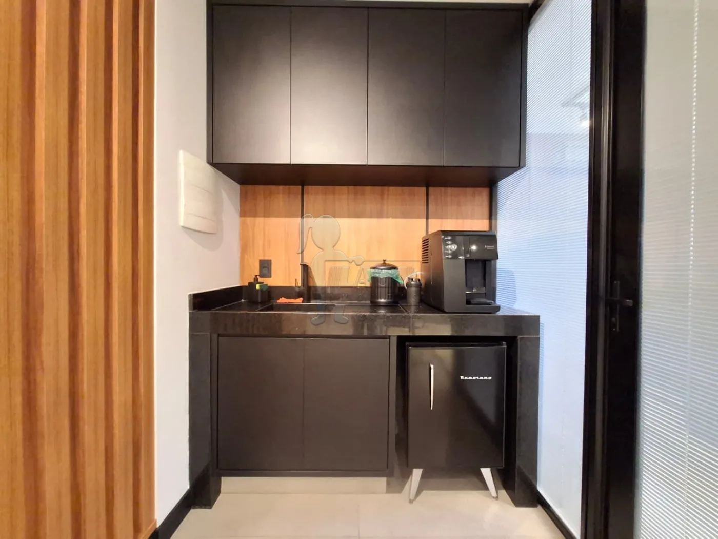 Comprar Comercial condom&iacute;nio / Escrit&oacute;rio - Loja em Ribeir&atilde;o Preto R$ 630.000,00 - Foto 8