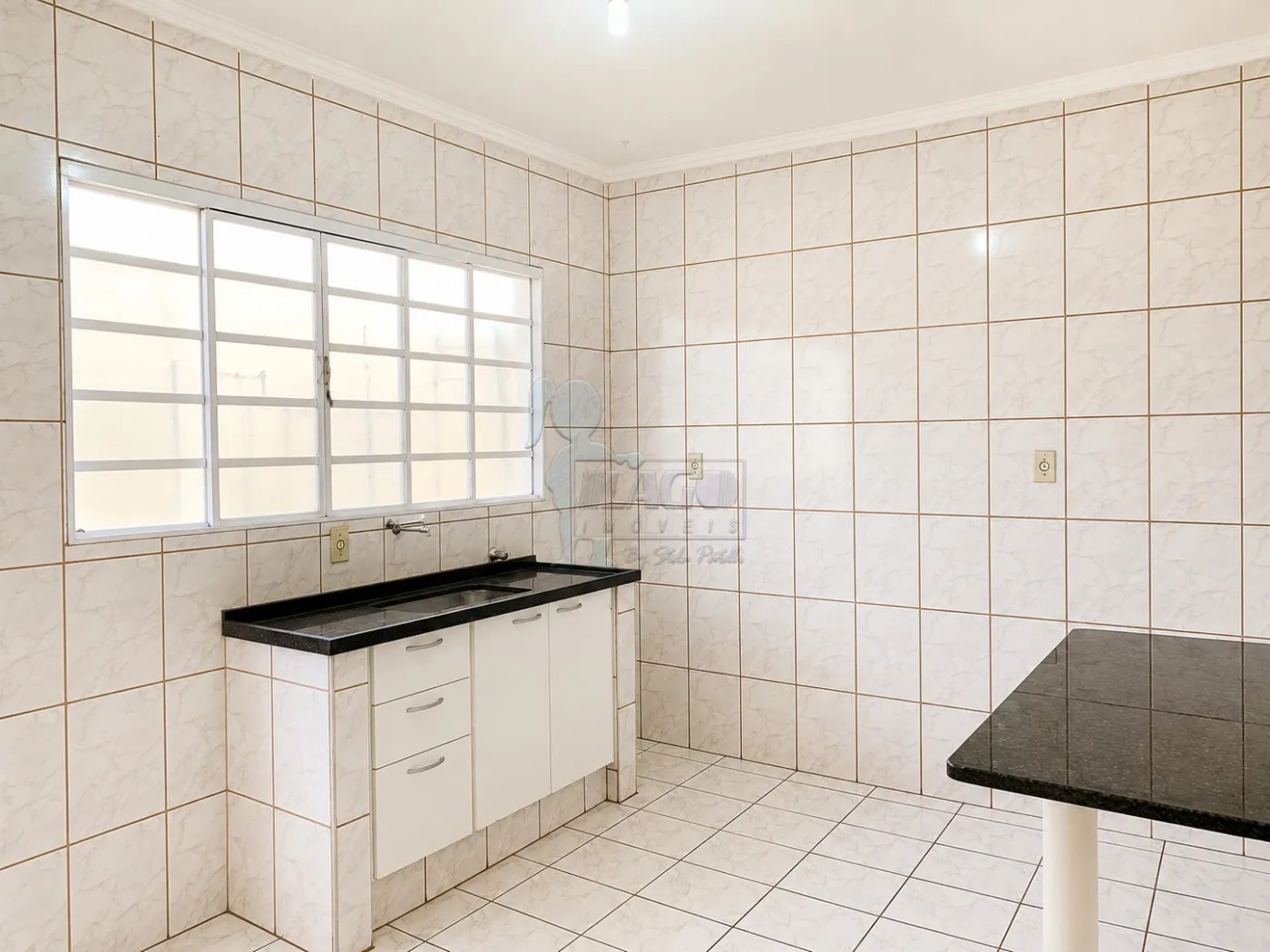 Alugar Apartamento / Padr&atilde;o em Ribeir&atilde;o Preto R$ 950,00 - Foto 3